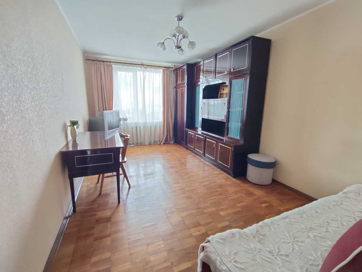 Оренда 3-кімнатної квартири 76 м², Леся Курбаса просп., 5Б