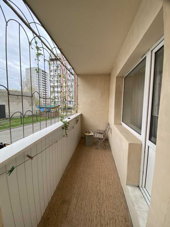 Продаж 1-кімнатної квартири 52.7 м², Головатого вул., 77А