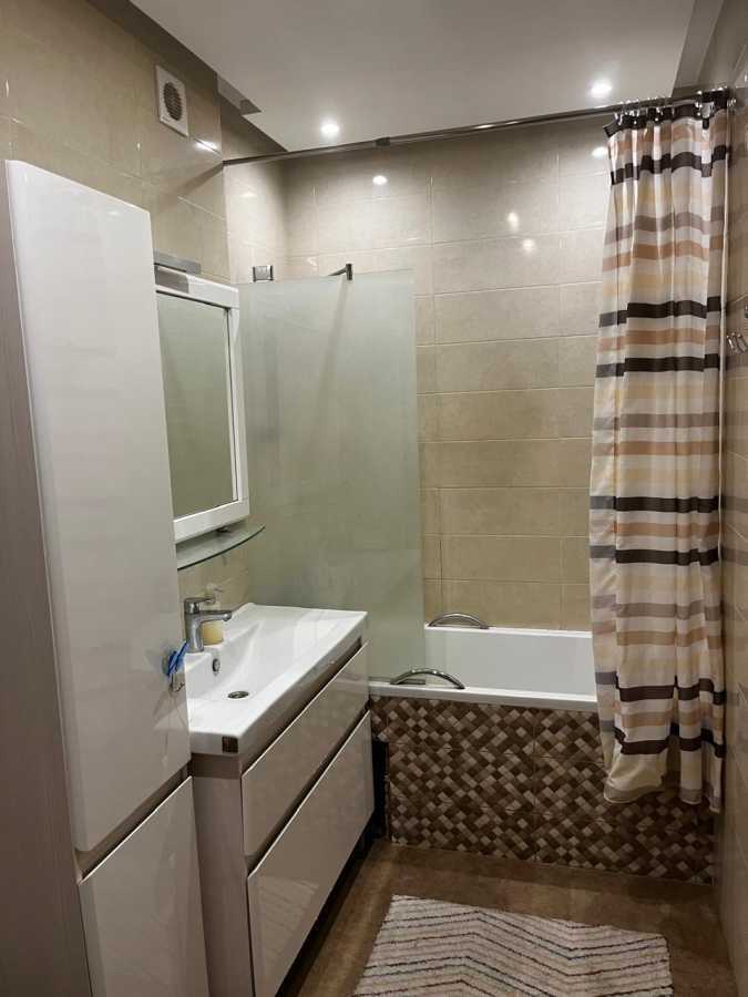 Оренда 3-кімнатної квартири 73 м², Юрія Іллєнко вул., 51Б