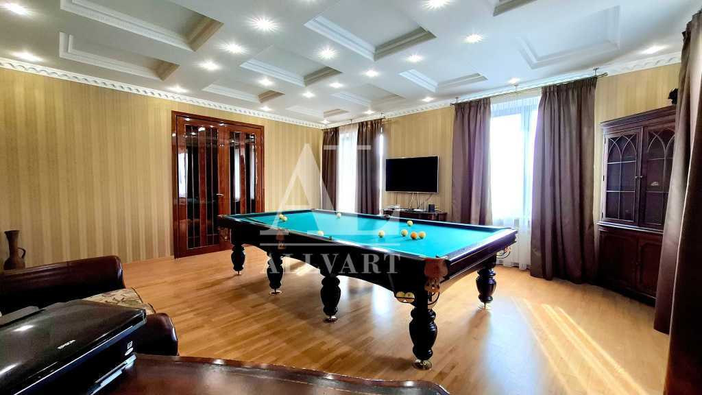 Продаж 3-кімнатної квартири 147.7 м², Велика Васильківська вул., 67/7