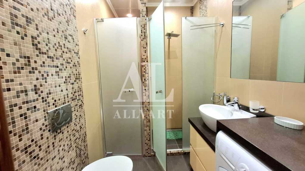 Продаж 3-кімнатної квартири 147.7 м², Велика Васильківська вул., 67/7