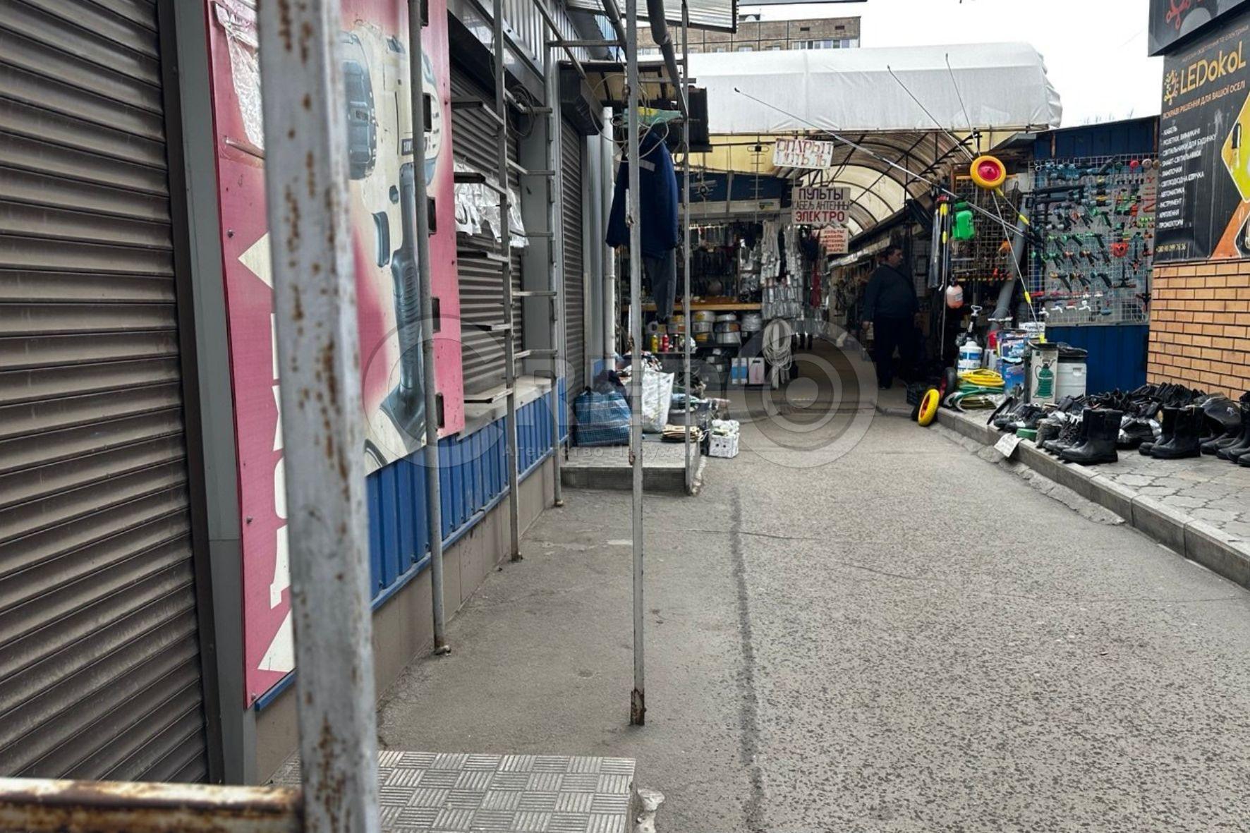 Аренда торгового помещения 17 м², Соборности ул.