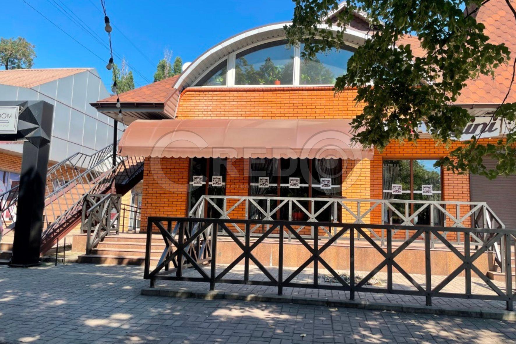 Аренда торгового помещения 250 м², Мыстецька ул.