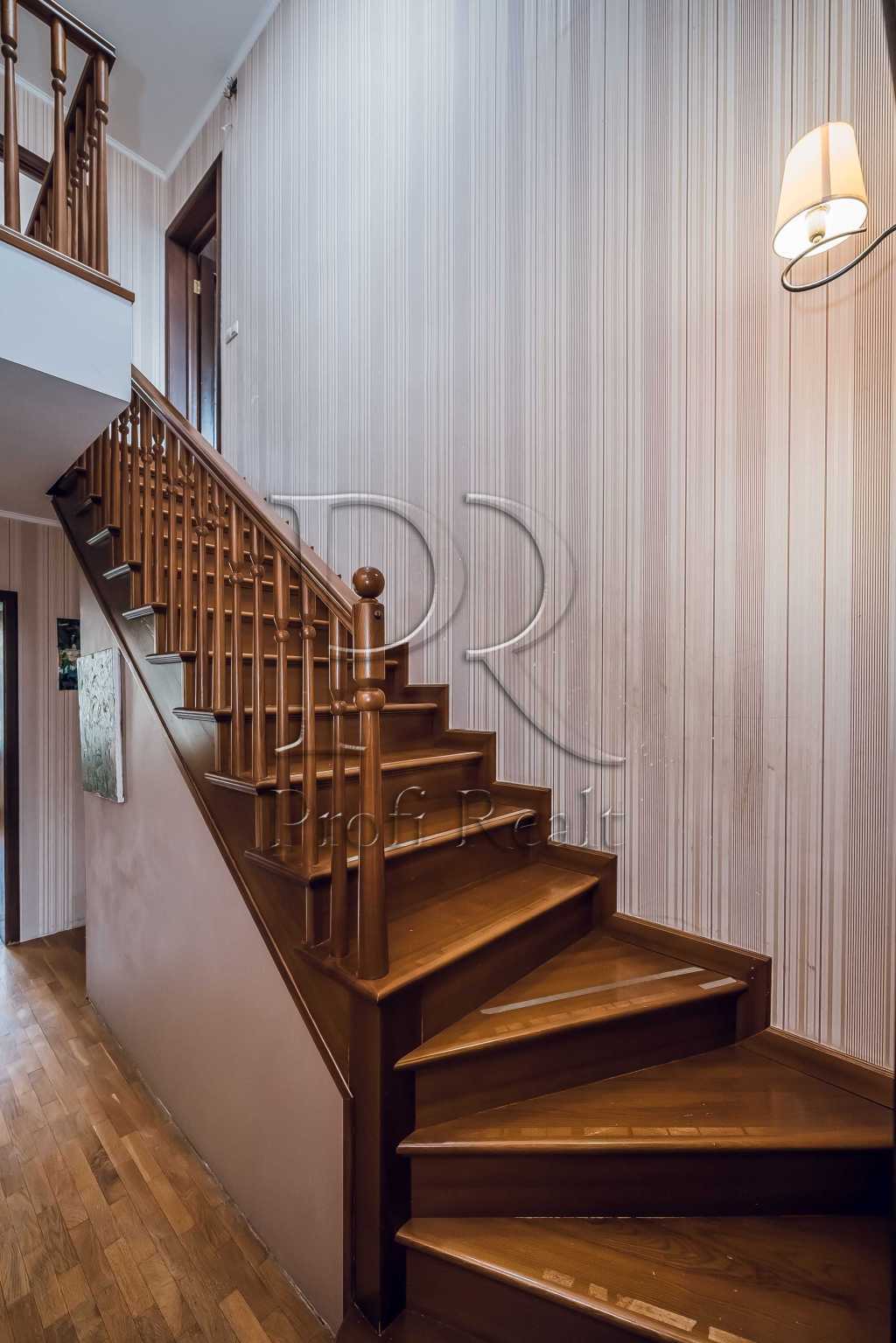 Продажа дома 249 м², Васильківська вулиця