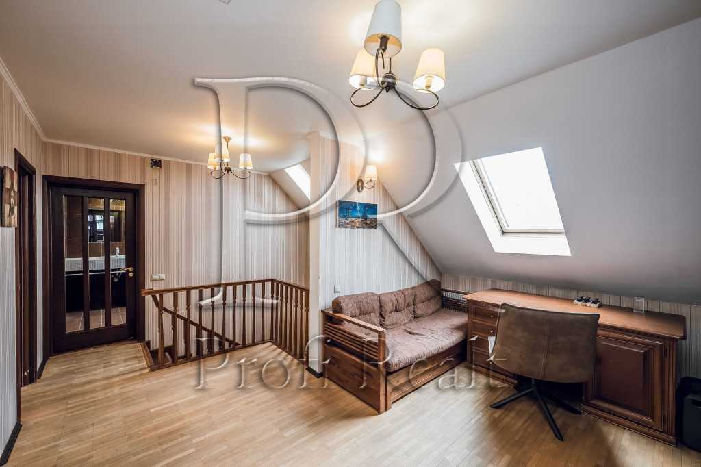 Продажа дома 249 м², Васильківська вулиця