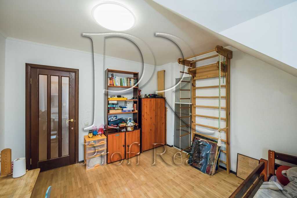Продажа дома 249 м², Васильківська вулиця