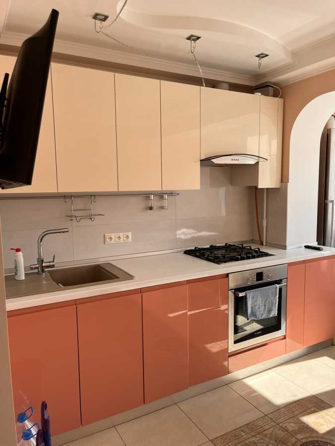 Продаж 2-кімнатної квартири 50 м², Челябінська, 9