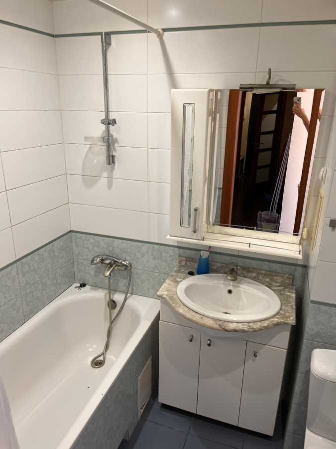 Продаж 2-кімнатної квартири 50 м², Челябінська, 9