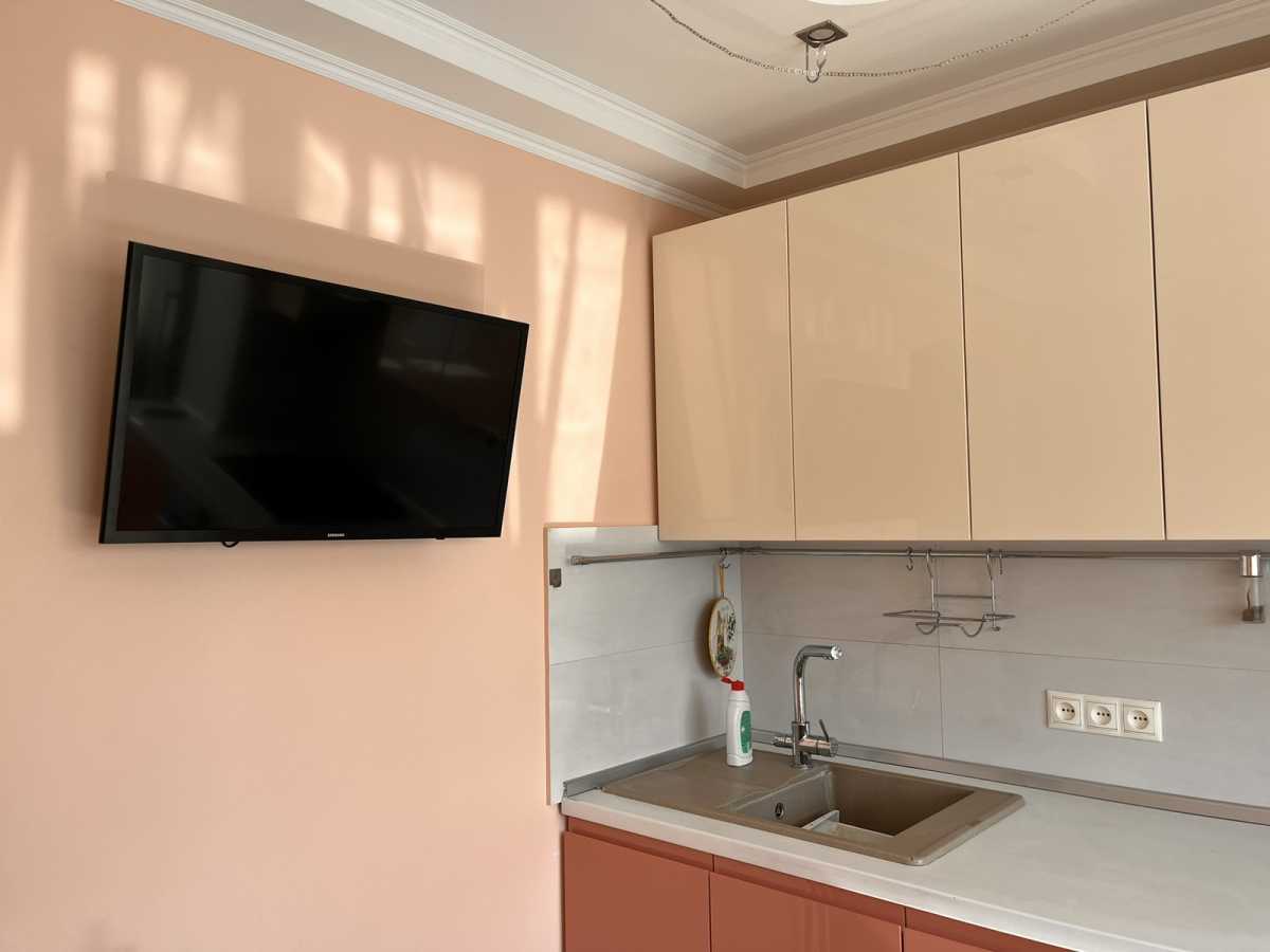 Продаж 2-кімнатної квартири 50 м², Челябінська, 9