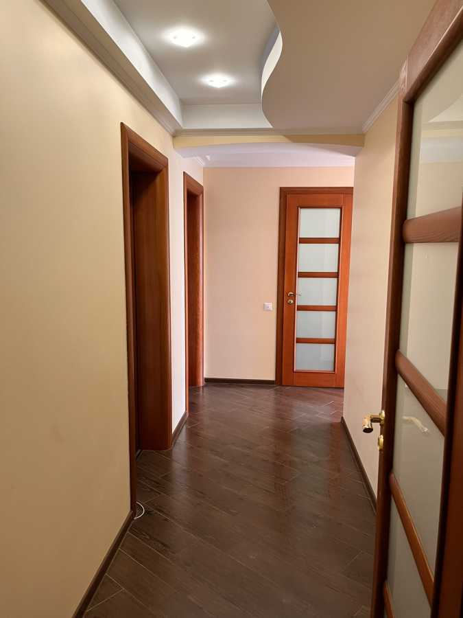 Продаж 2-кімнатної квартири 50 м², Челябінська, 9