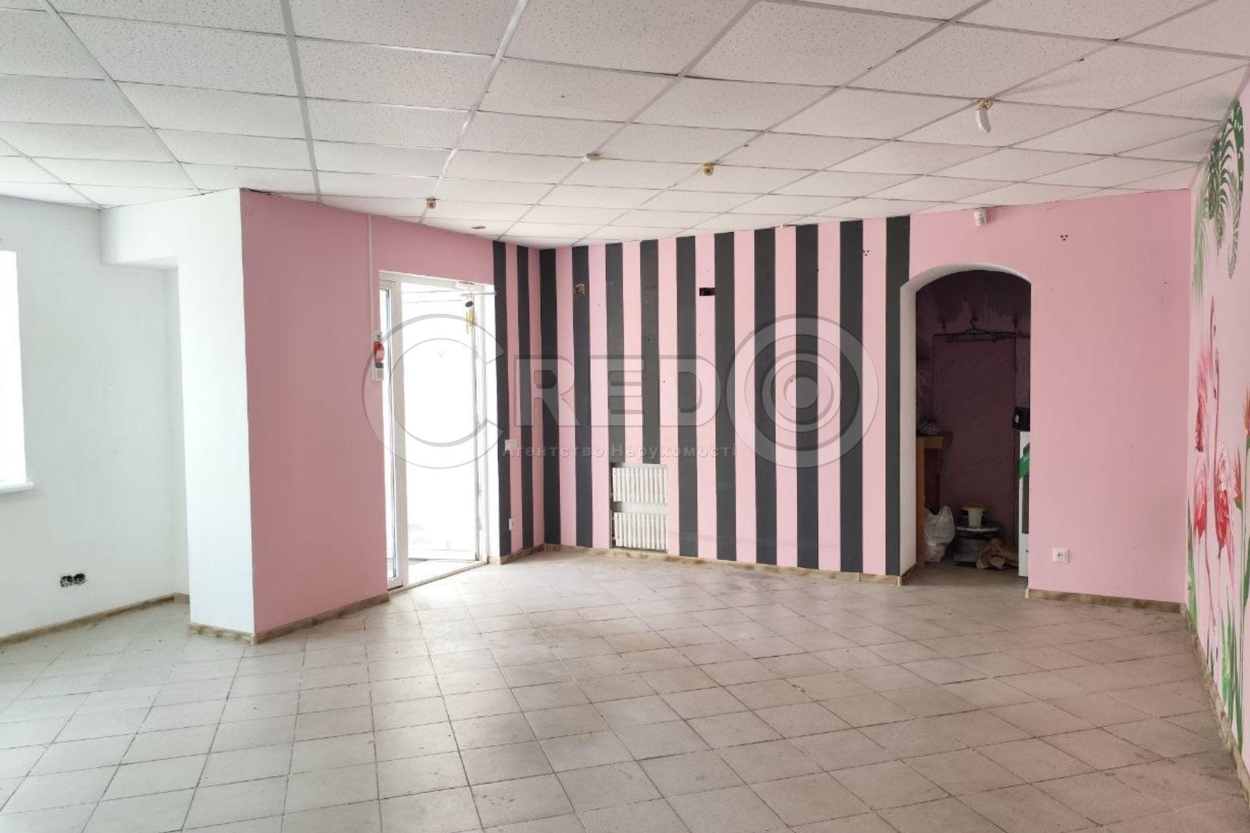 Аренда торгового помещения 50.2 м², Адмирала Головко ул.