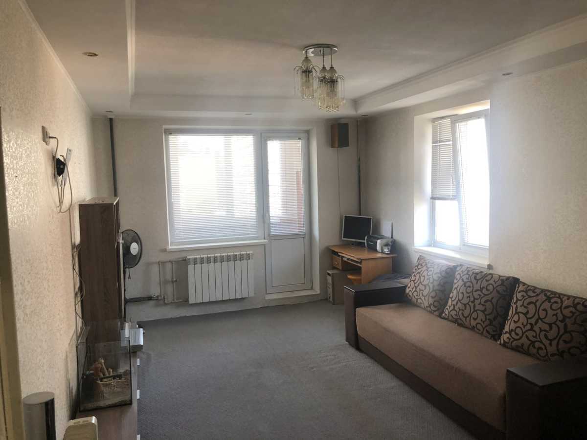 Продаж 1-кімнатної квартири 40 м², Бориса Гмирі вул., 9