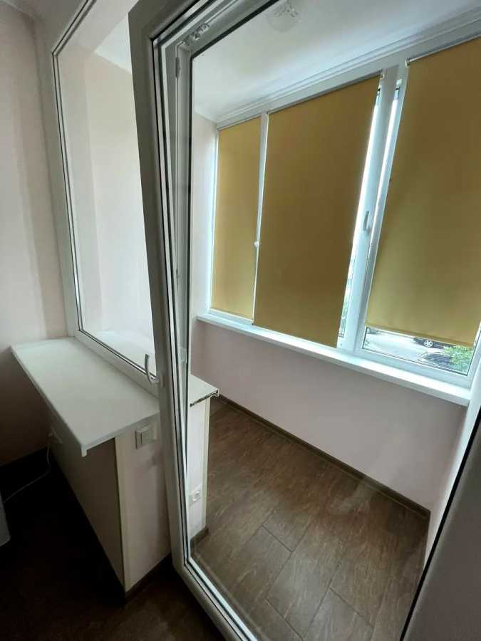 Оренда 1-кімнатної квартири 36 м², Богатирська вул., 6А