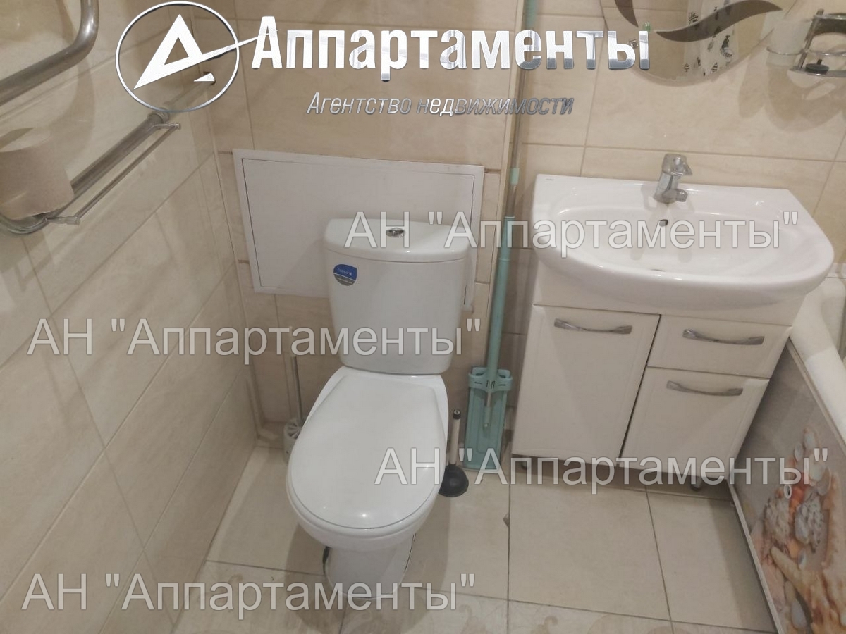 Продажа 2-комнатной квартиры 45 м², Победы просп., 64