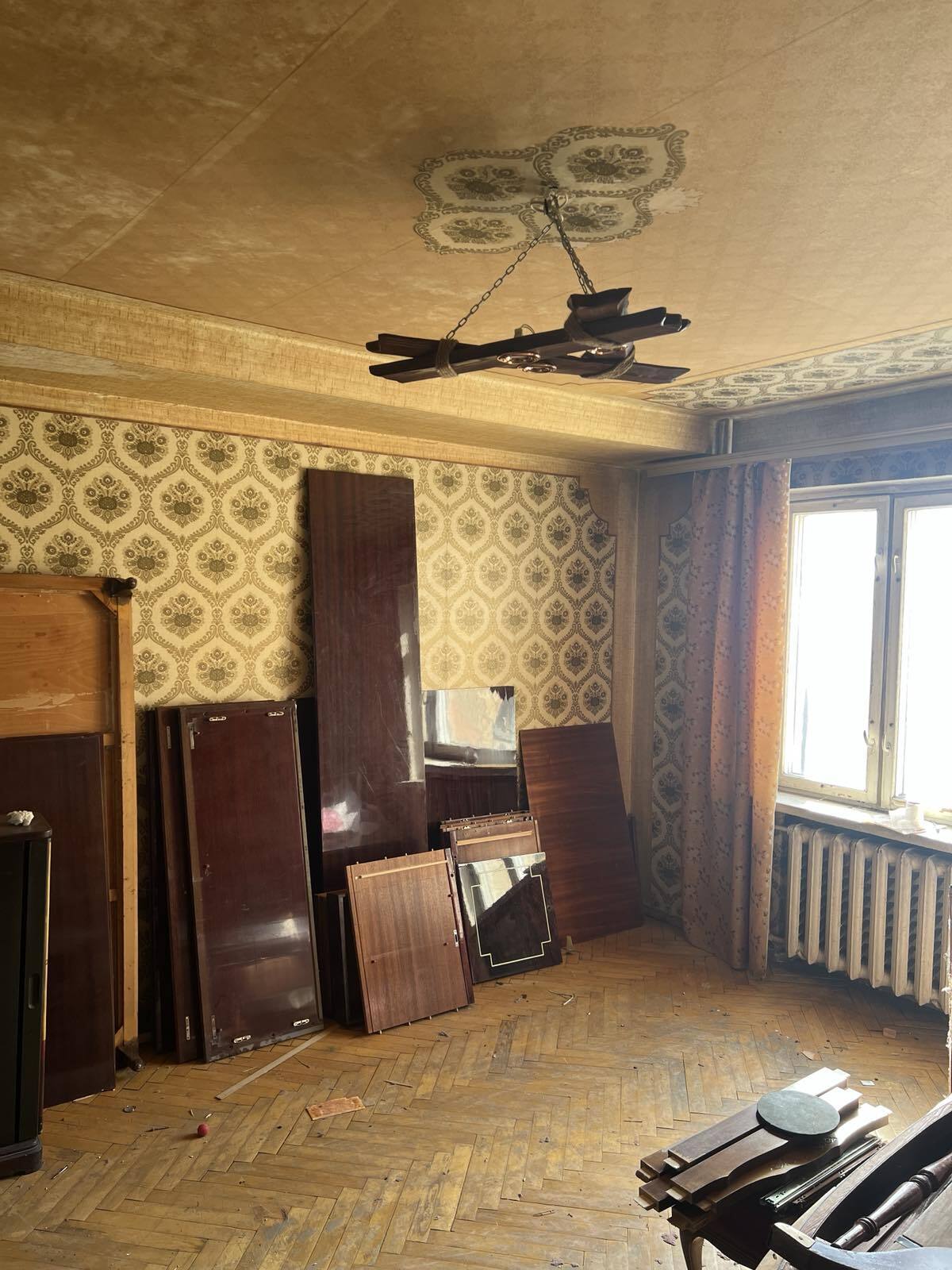Продаж 3-кімнатної квартири 60 м², Празька вул., 3