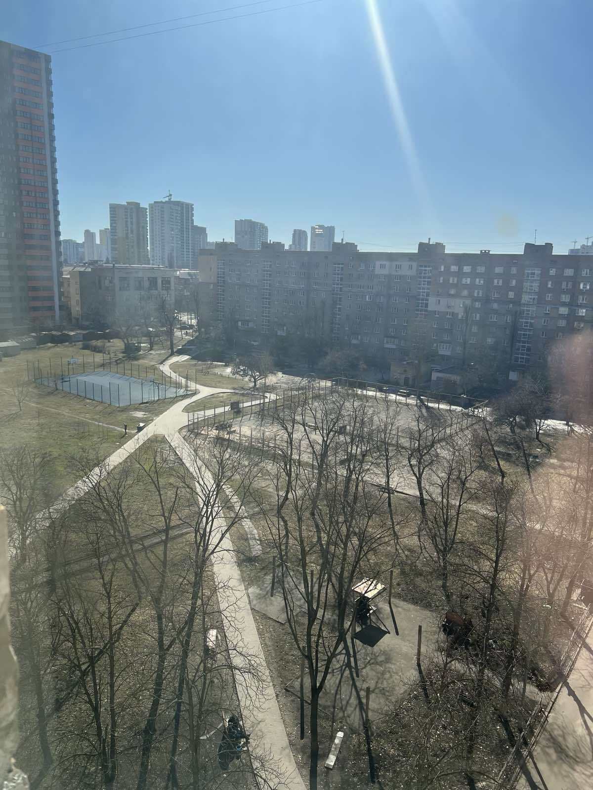 Продаж 3-кімнатної квартири 60 м², Празька вул., 3