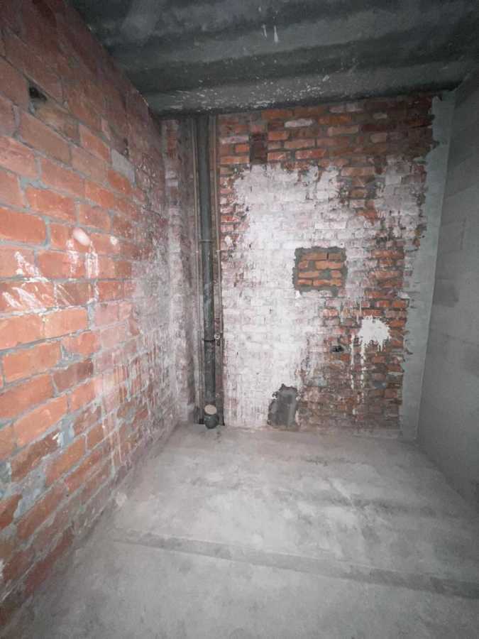 Продажа 2-комнатной квартиры 70 м², Героев Днепра ул., 4