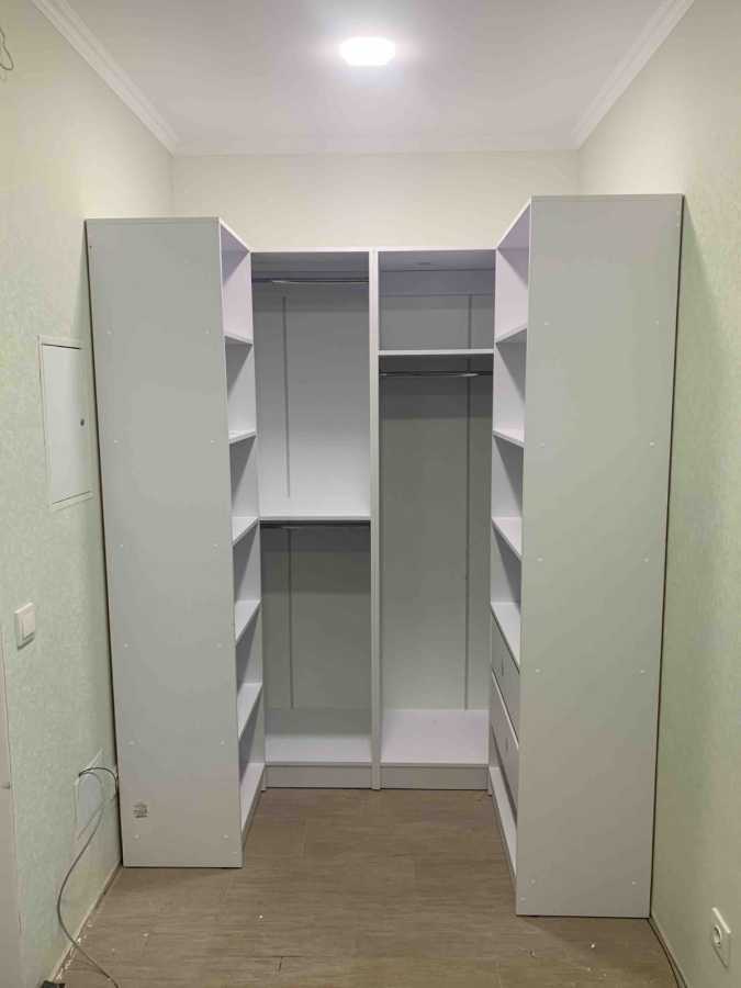 Оренда 1-кімнатної квартири 52 м², Академіка Глушкова просп., 9Г