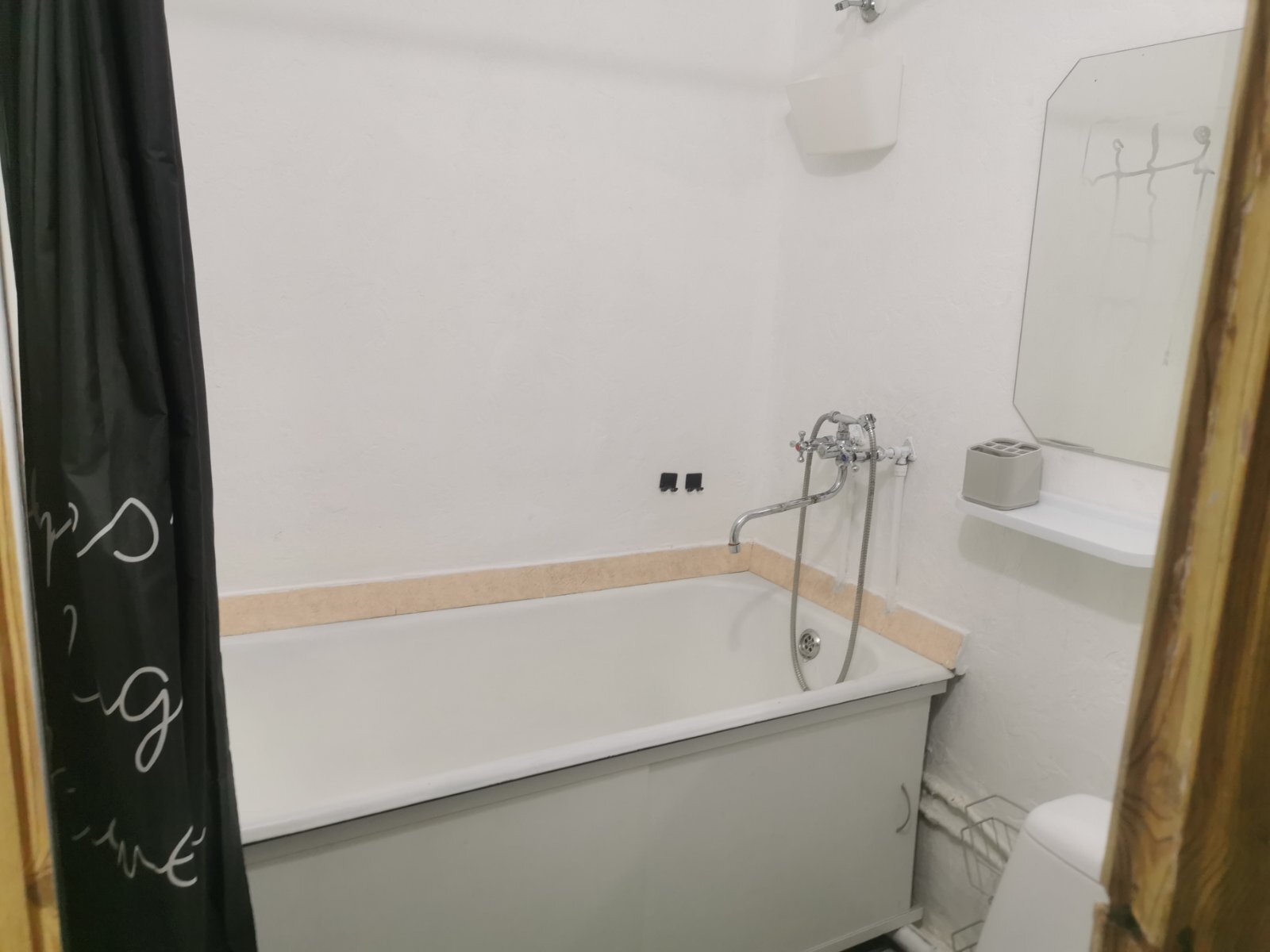 Оренда 1-кімнатної квартири 31 м², Верховної Ради бул., 16/2