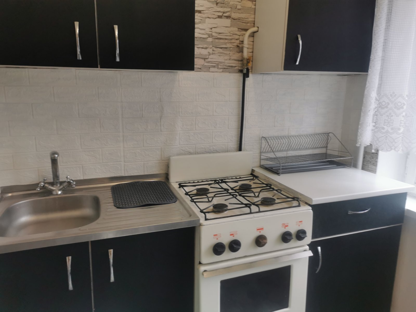 Оренда 1-кімнатної квартири 31 м², Верховної Ради бул., 16/2