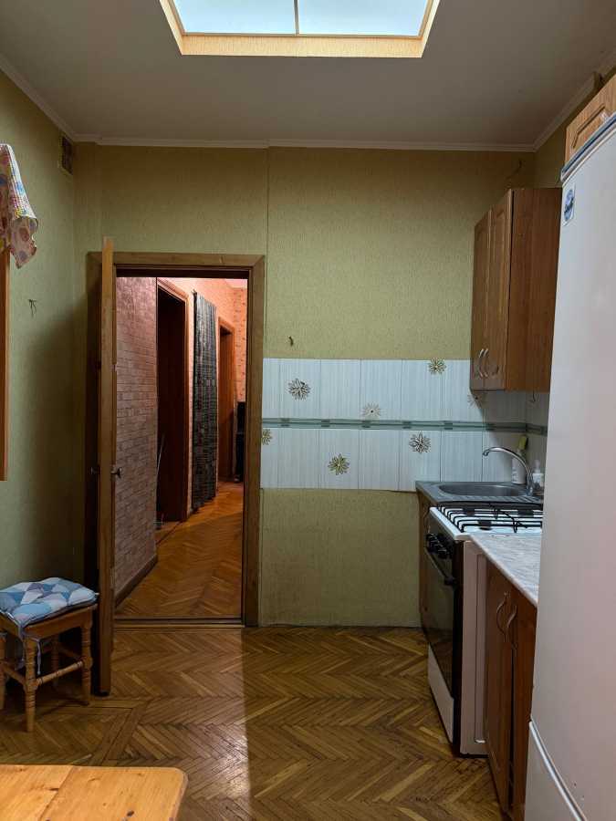 Оренда кімнати/частини квартири, Максима Кривоноса вул., 10