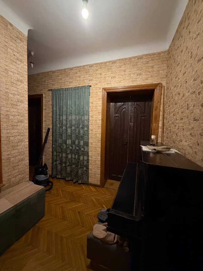 Оренда кімнати/частини квартири, Максима Кривоноса вул., 10