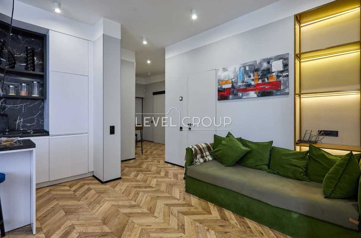 Продажа 1-комнатной квартиры 56 м², Василия Тютюнника ул., 37/1