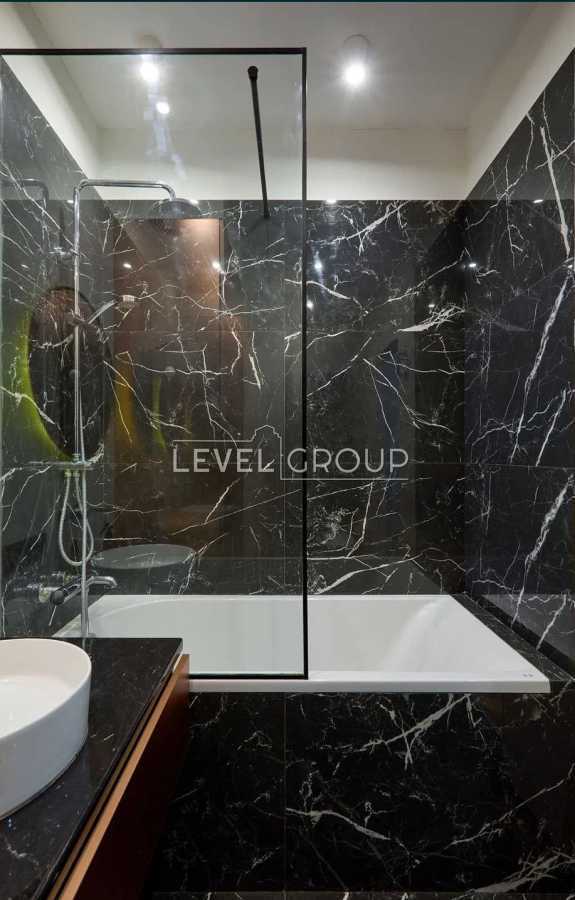 Продажа 1-комнатной квартиры 56 м², Василия Тютюнника ул., 37/1