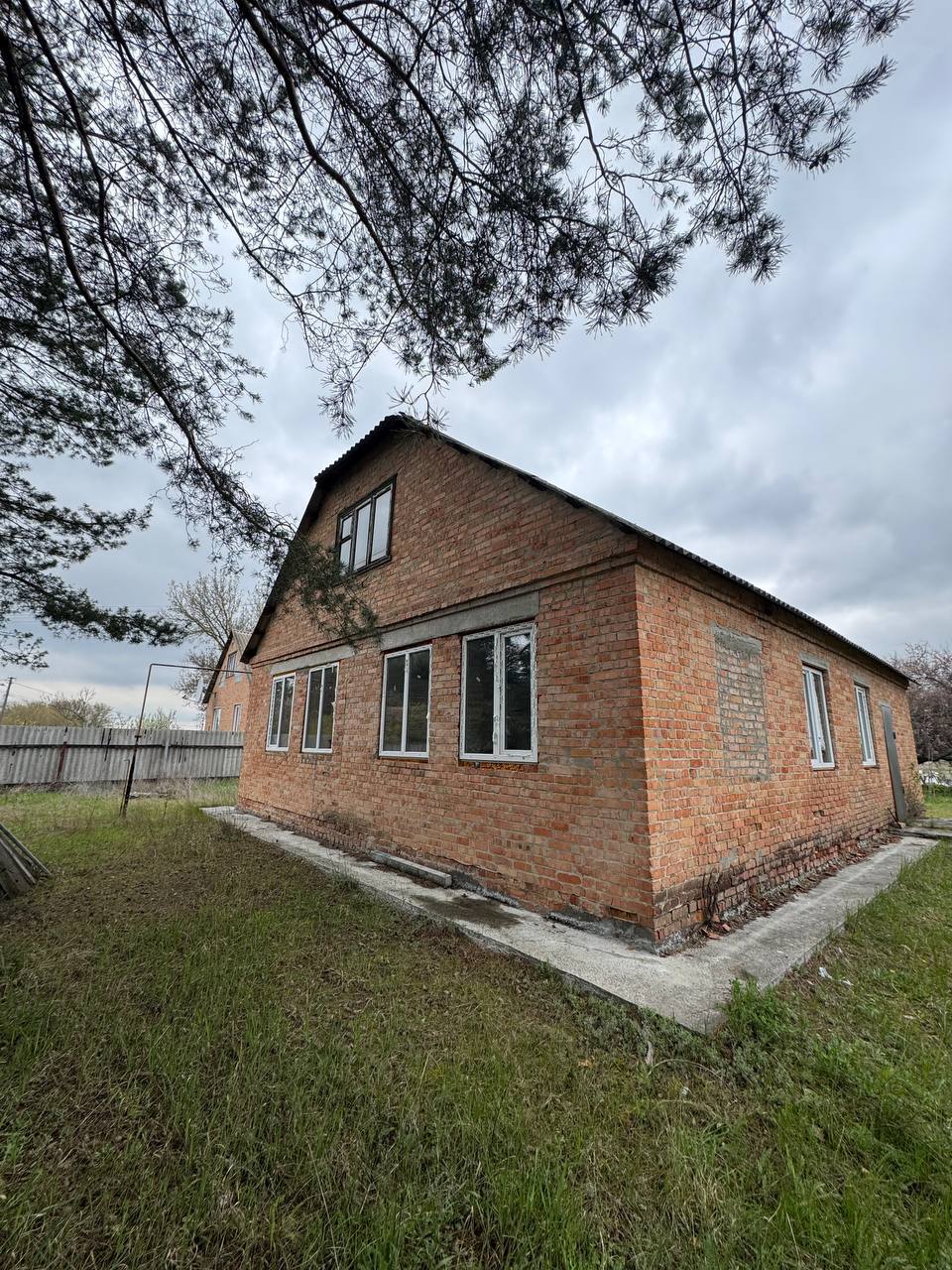 Продаж будинку 94 м²