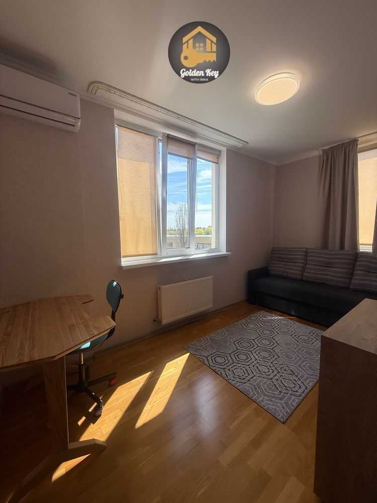 Продаж 2-кімнатної квартири 47.5 м², Виставкова вул., 14