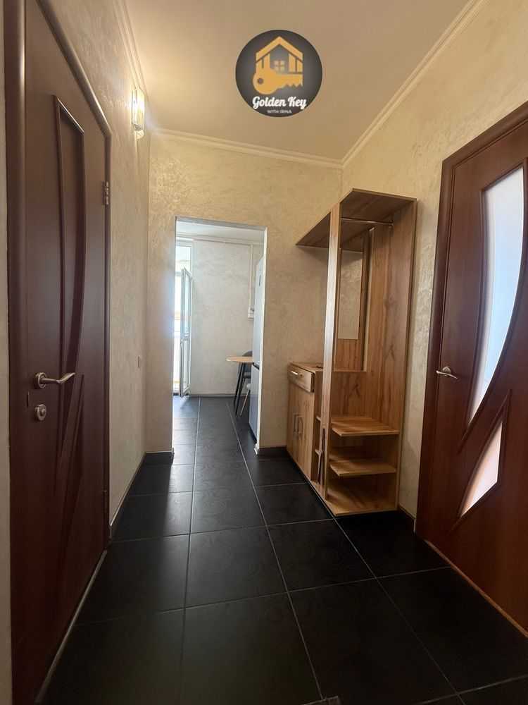 Продаж 2-кімнатної квартири 47.5 м², Виставкова вул., 14