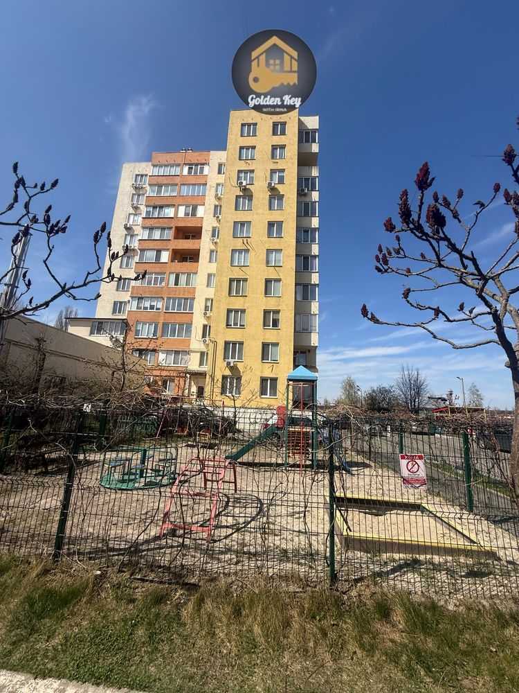 Продаж 2-кімнатної квартири 47.5 м², Виставкова вул., 14