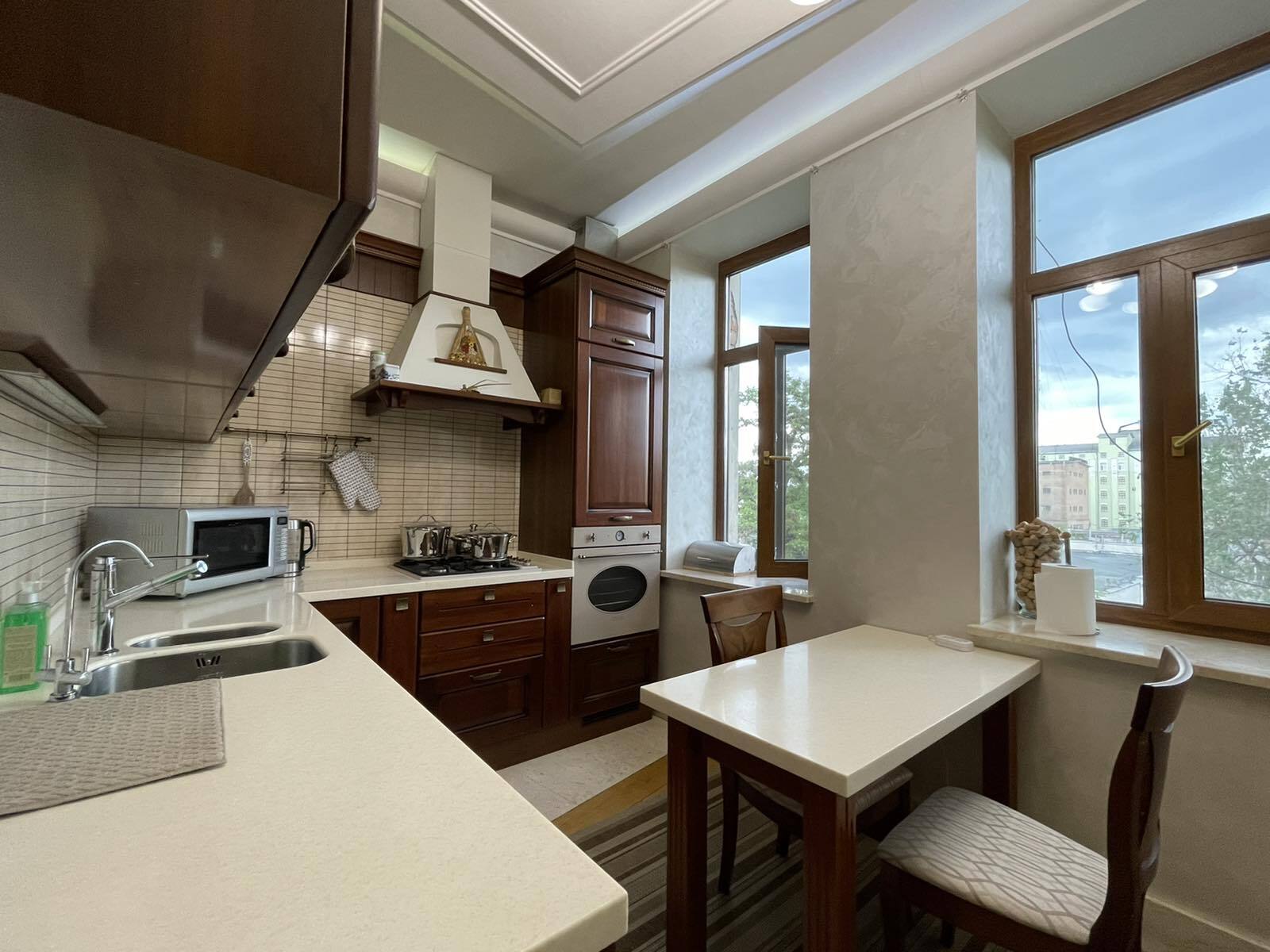 Аренда 2-комнатной квартиры 65 м², Дмитрия Яворницкого просп., 96