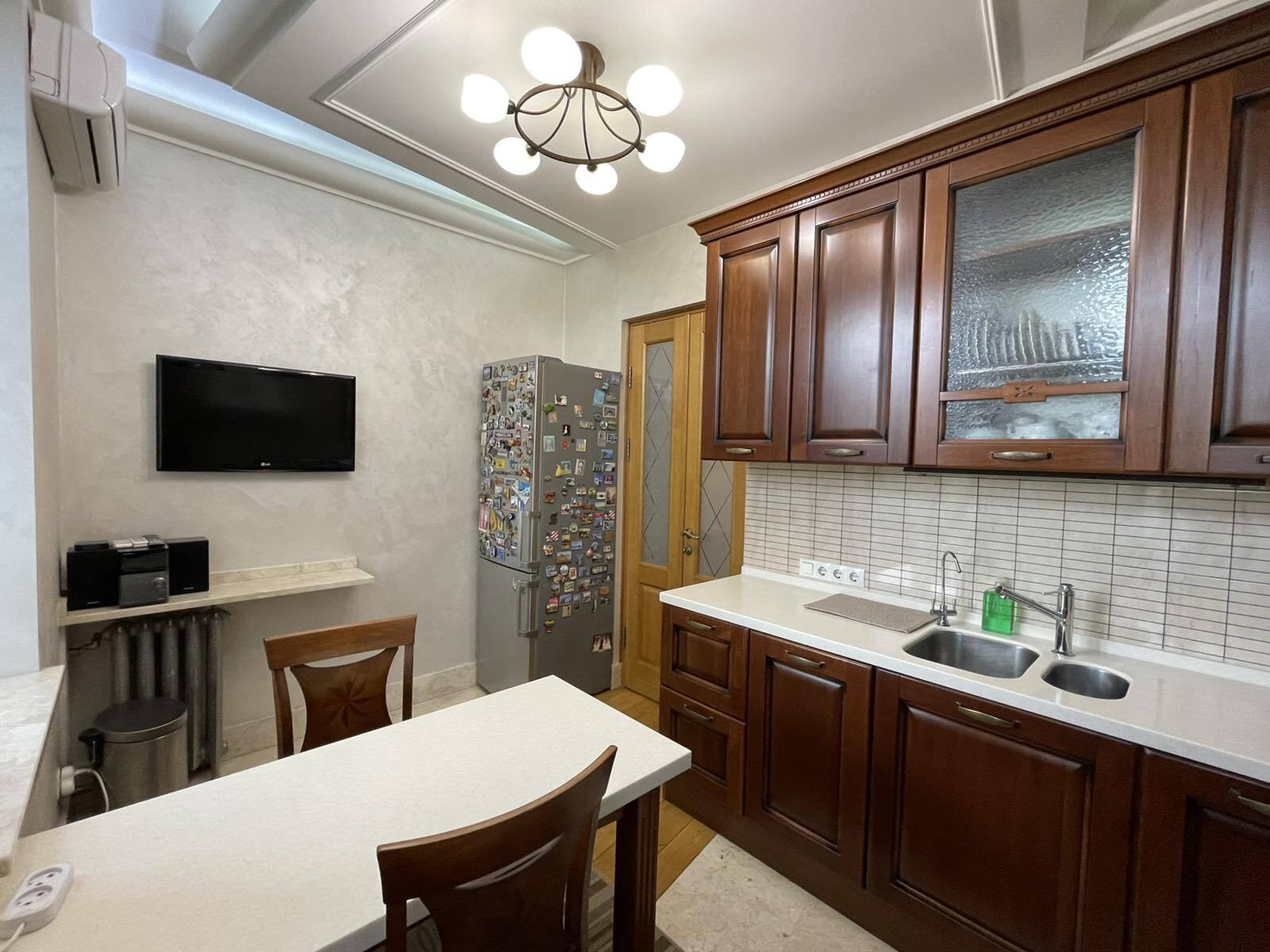 Аренда 2-комнатной квартиры 65 м², Дмитрия Яворницкого просп., 96