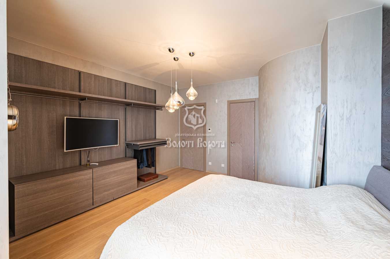 Аренда 3-комнатной квартиры 115.8 м², Новоселицкая ул., 10