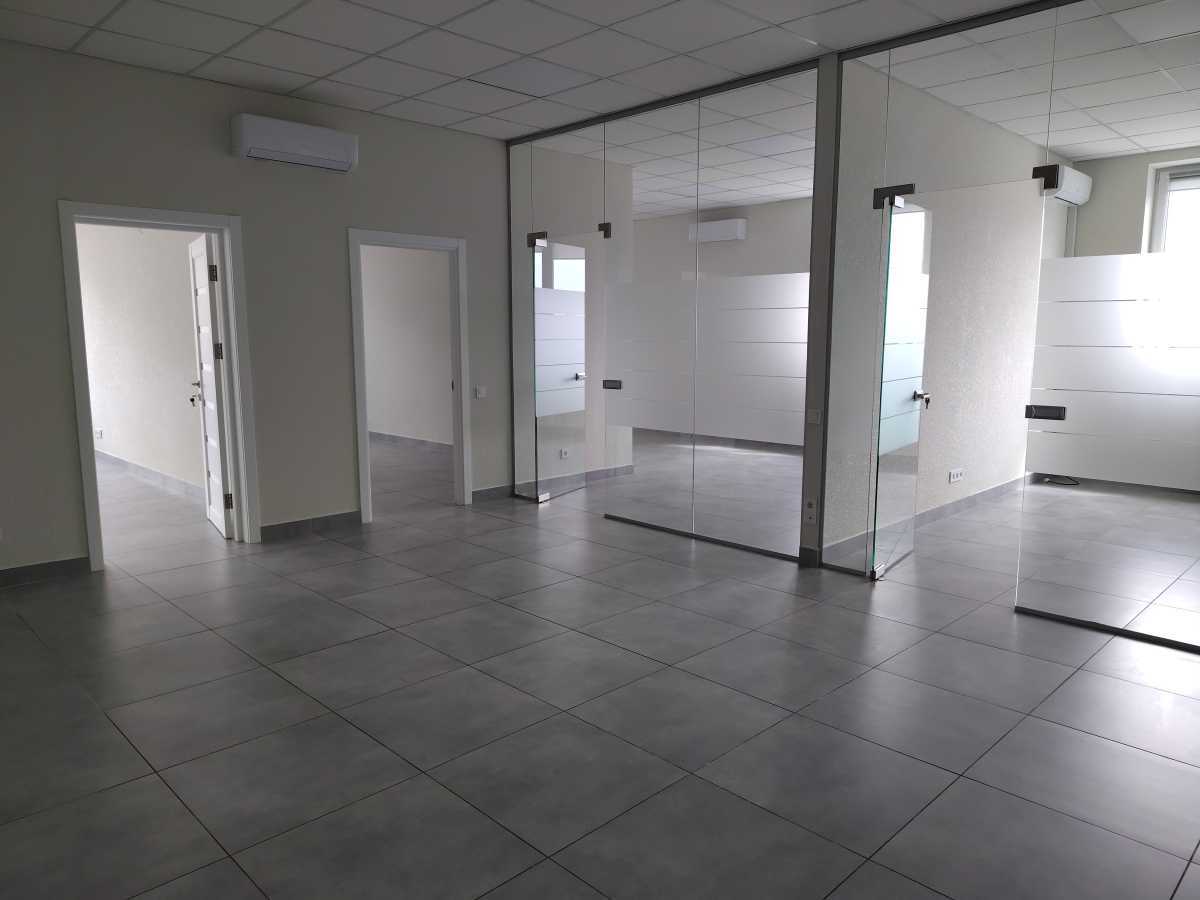 Аренда офиса 214 м², Уинстона Черчилля, 1