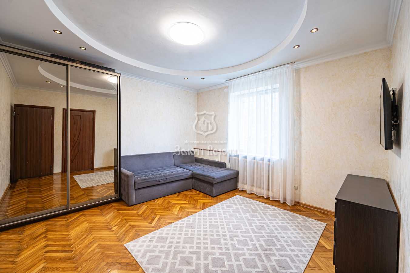 Продаж 2-кімнатної квартири 35.6 м², Осиповського вул., 27