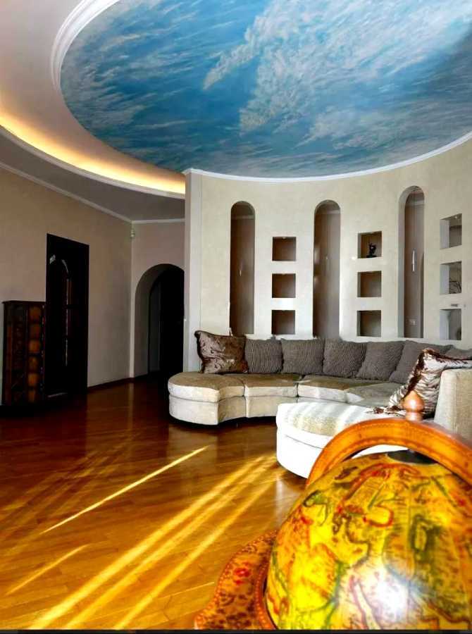 Оренда 4-кімнатної квартири 120 м², Волоська вул., 12в