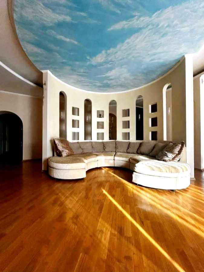 Оренда 4-кімнатної квартири 120 м², Волоська вул., 12в