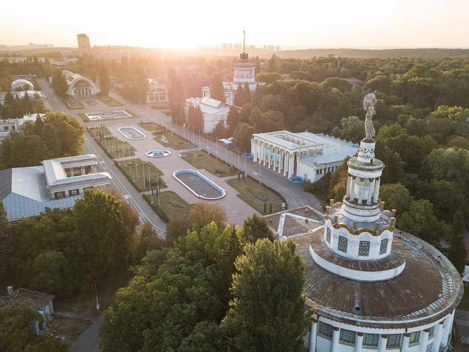 Продаж приміщення вільного призначення 40 м², Михайла Максимовича вул., 26В