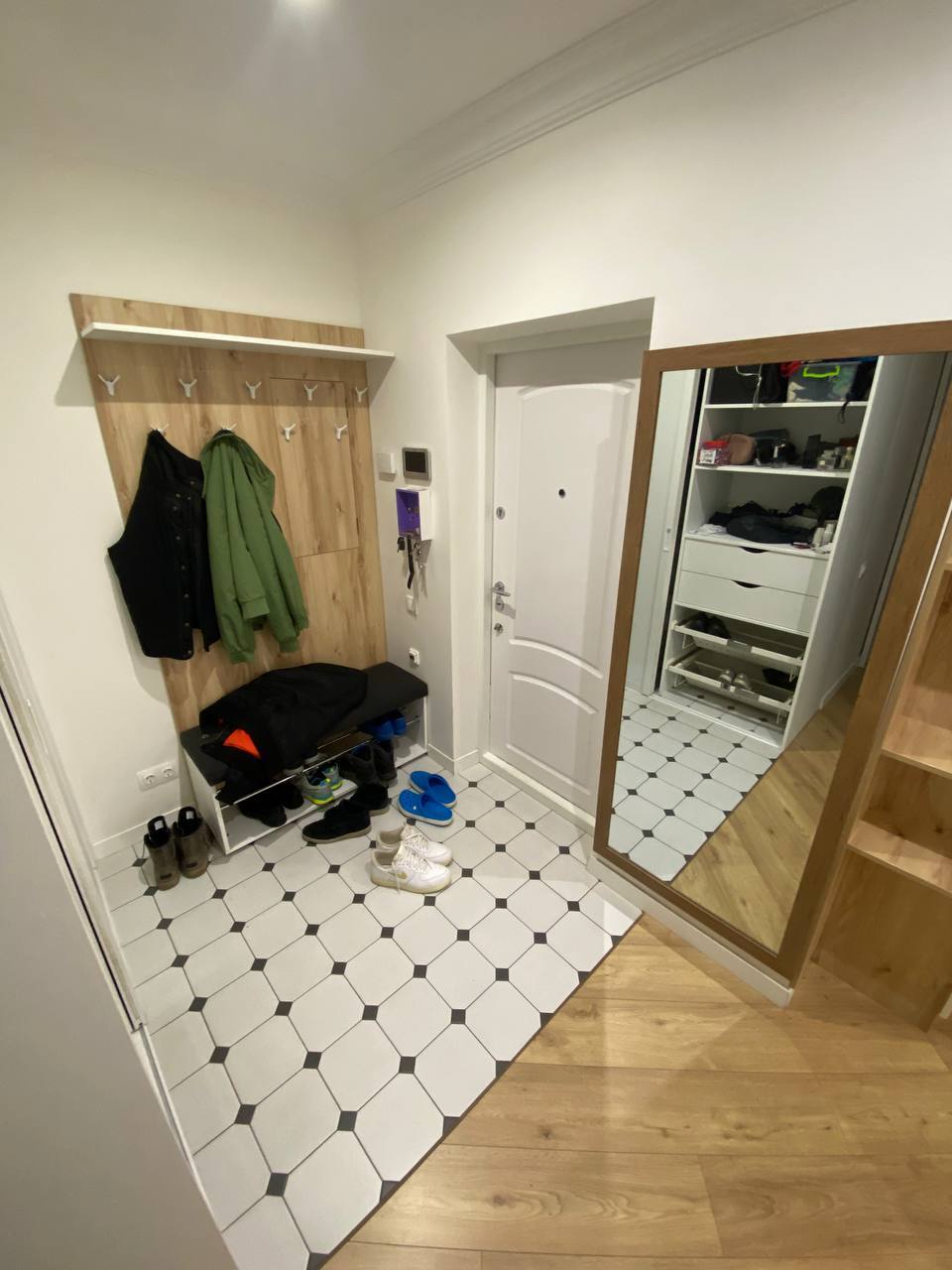 Оренда 3-кімнатної квартири 140 м², Ломоносова вул., 48