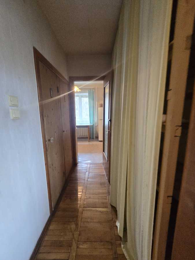 Продаж 2-кімнатної квартири 60 м², Миколи Ушакова вул., 12