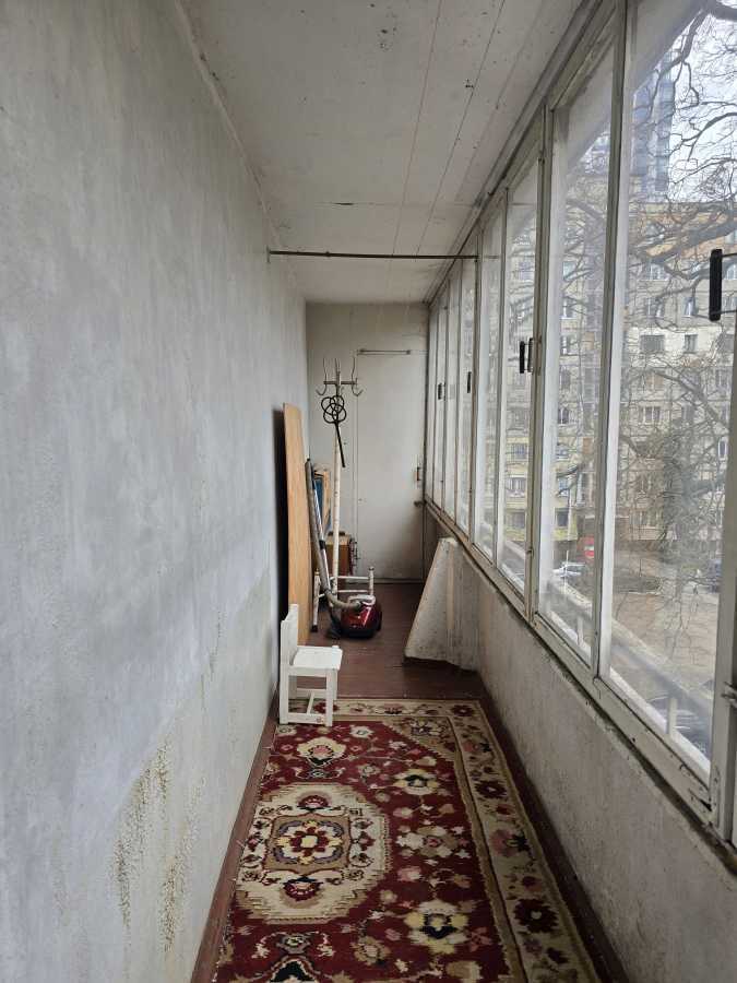 Продаж 2-кімнатної квартири 60 м², Миколи Ушакова вул., 12