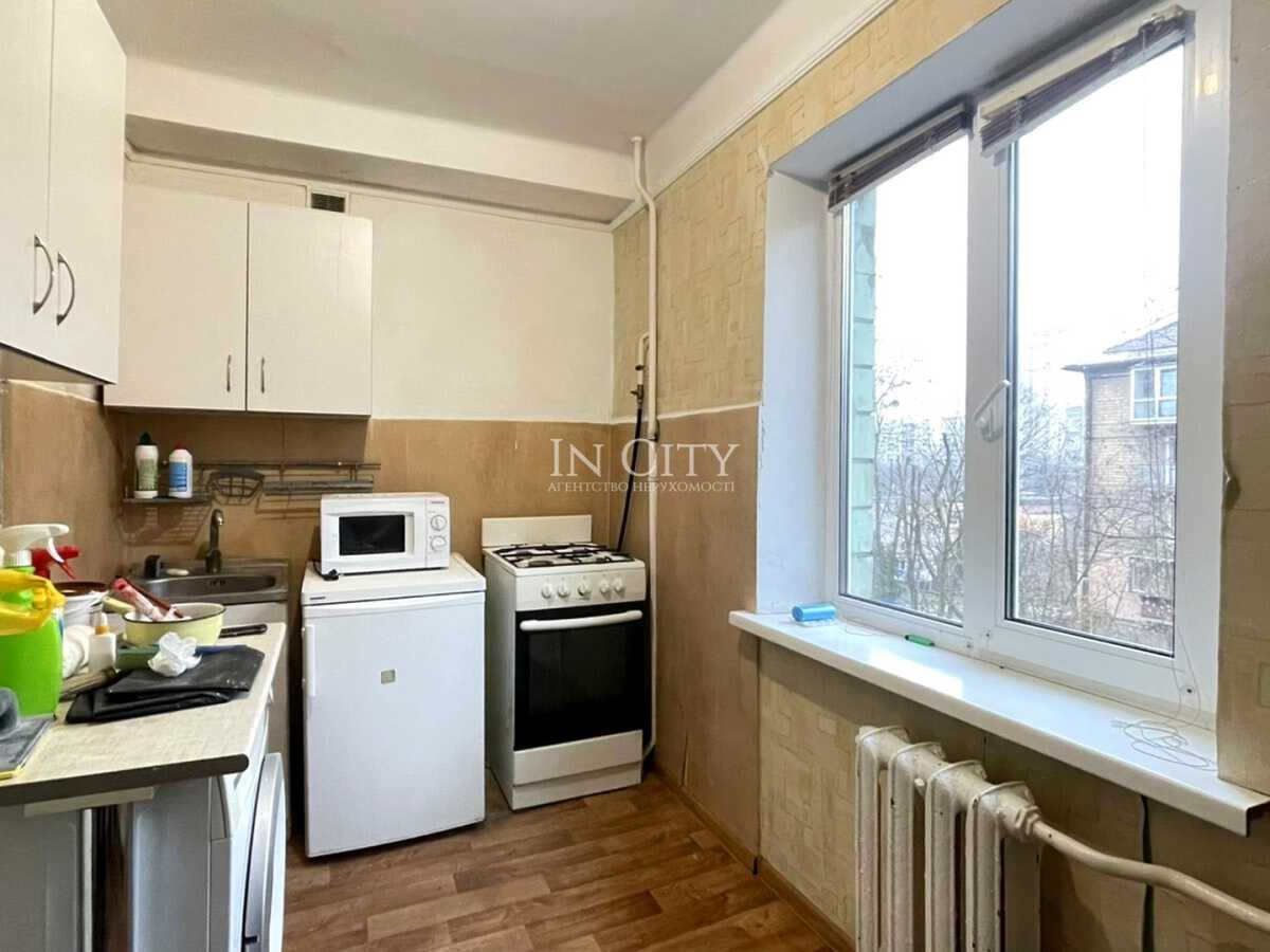 Продаж 2-кімнатної квартири 45.7 м², Петра Ніщинського вул., 10