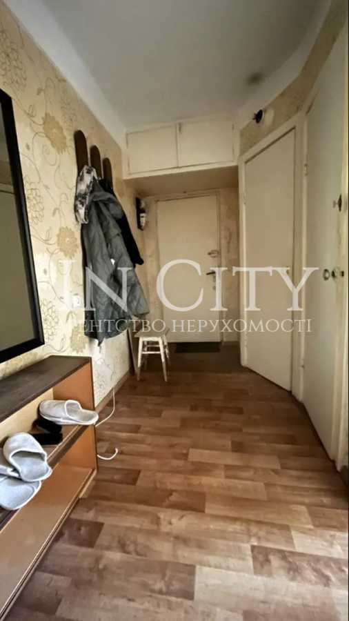 Продаж 2-кімнатної квартири 45.7 м², Петра Ніщинського вул., 10