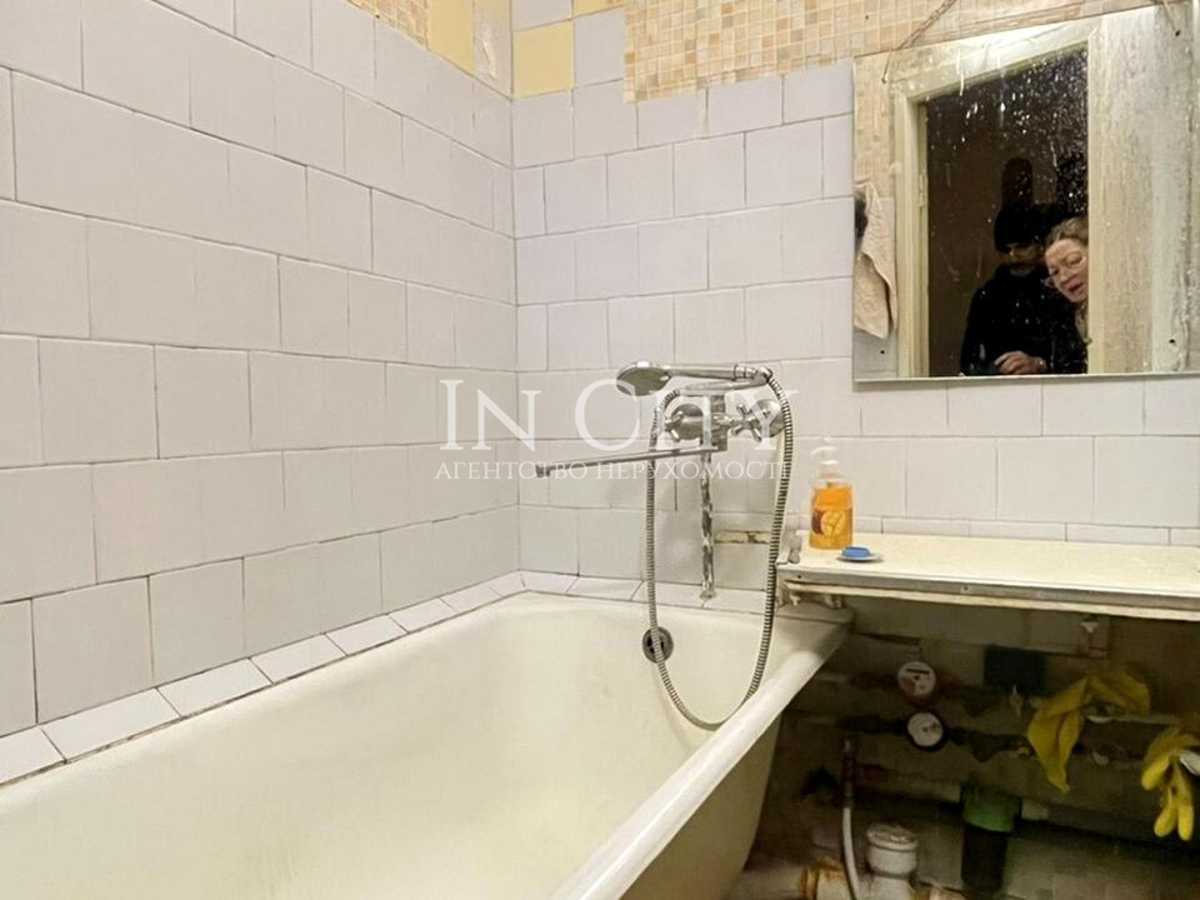 Продаж 2-кімнатної квартири 45.7 м², Петра Ніщинського вул., 10