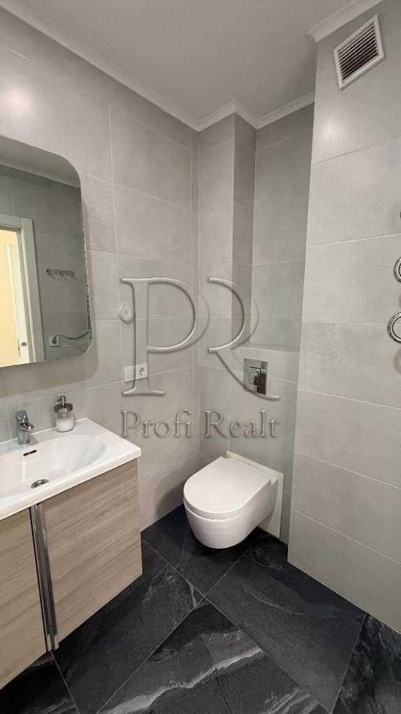 Продажа 1-комнатной квартиры 42 м², Ломоносова ул., 36В