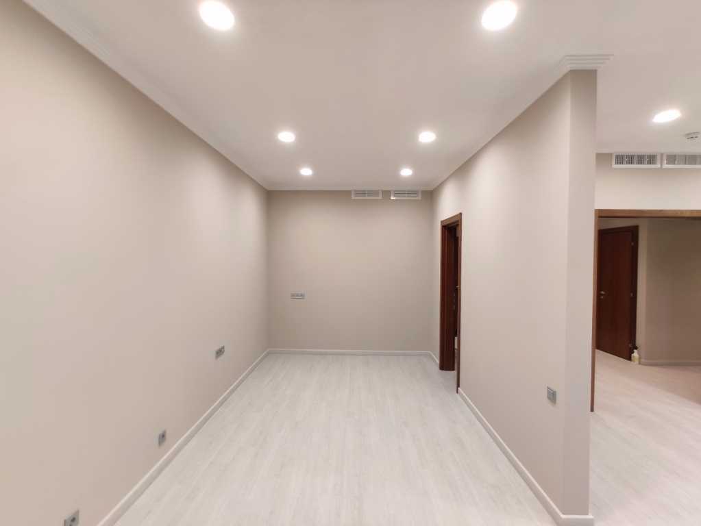 Продаж офісу 126 м², Жилянська вул., 59