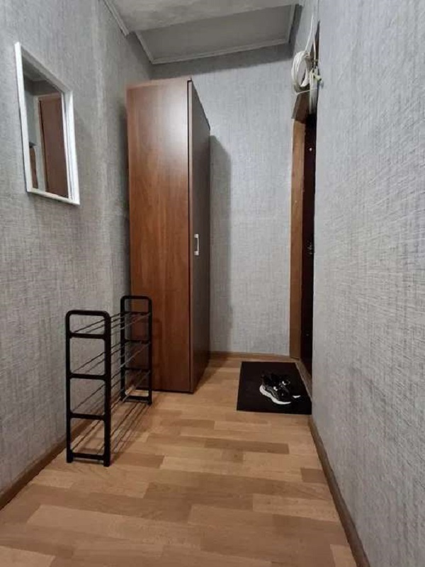 Оренда 1-кімнатної квартири 32 м², Червоноткацька вул., 22А