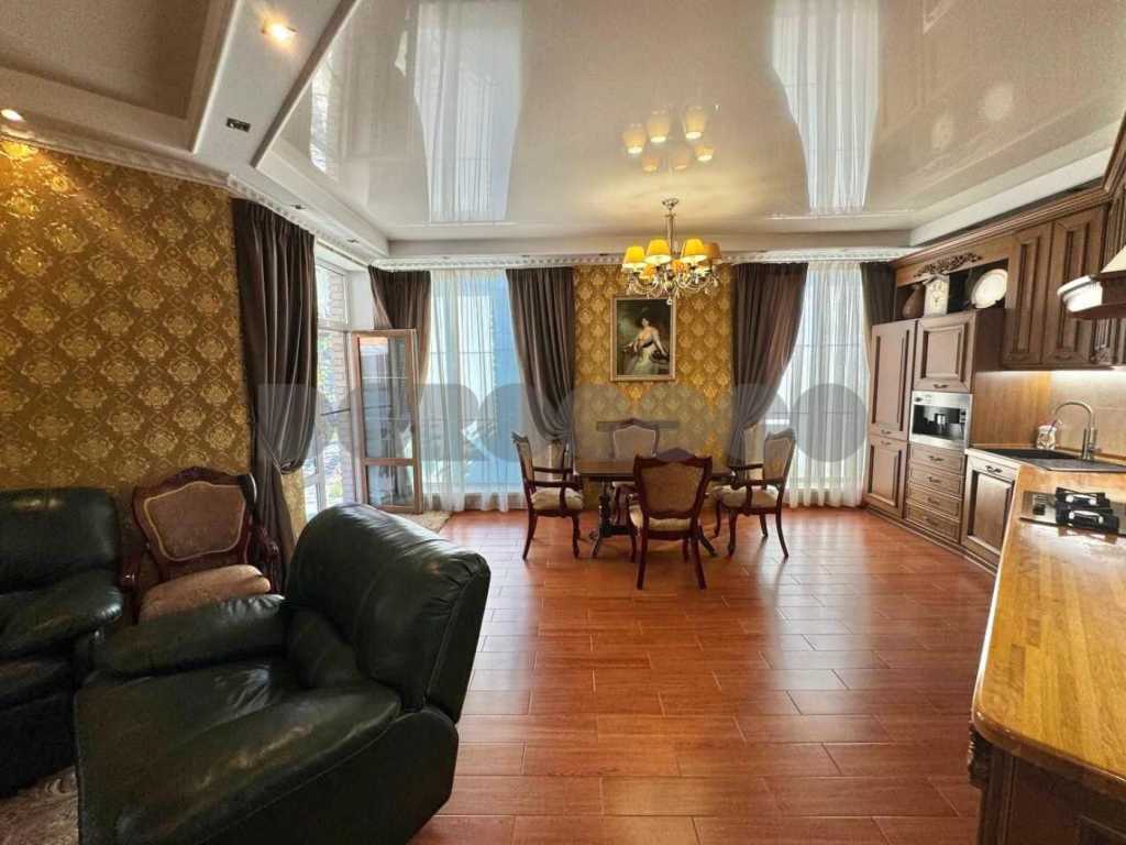 Продаж 4-кімнатної квартири 200 м², Печерська, 54